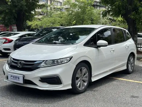 Honda Jade 2017