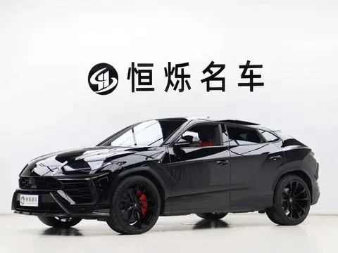 Lamborghini Urus 2018 — фото 1