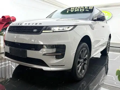 Land Rover 揽胜运动 2024
