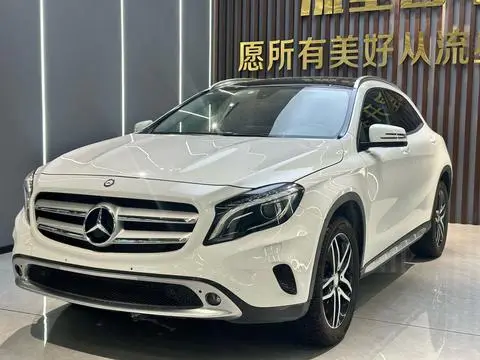 Mercedes-Benz GLA 2016