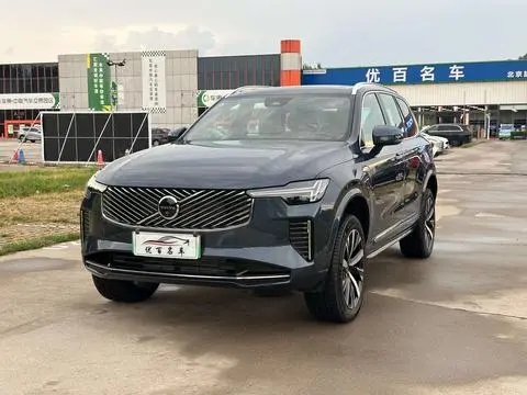 Volvo XC90 PHEV 2025