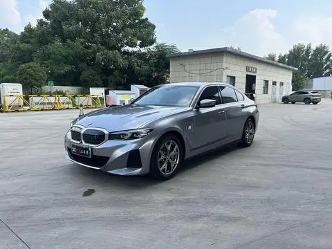 BMW i3 2022