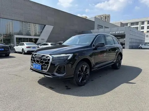 Audi Q7 2025