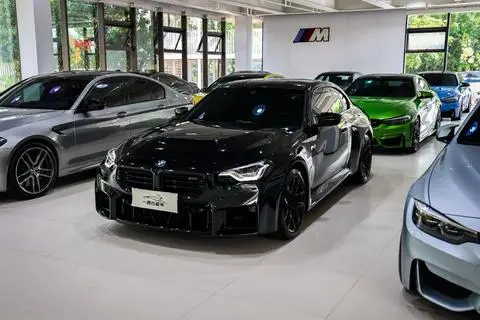 BMW M2 2024