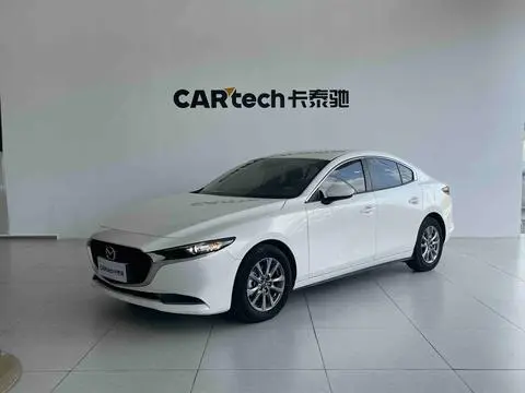 Mazda 3 昂克赛拉 2022 — фото 1