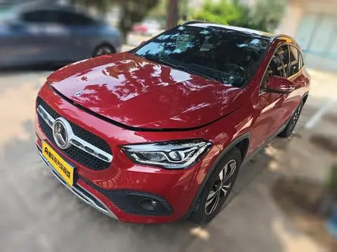 Mercedes-Benz GLA 2020