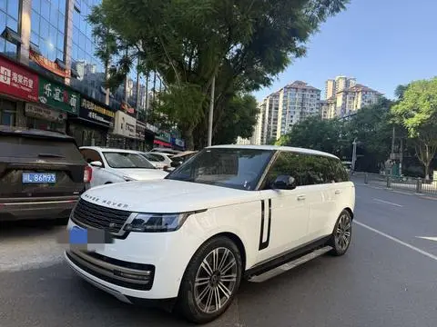Land Rover 揽胜 2024
