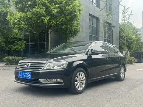 Volkswagen Magotan 2012
