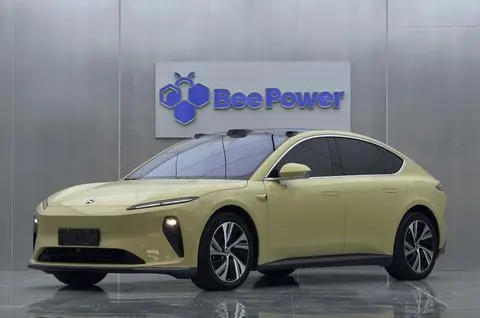 NIO ET5 2022