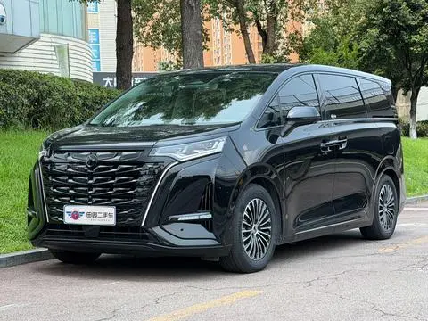 Denza D9 DM 2022