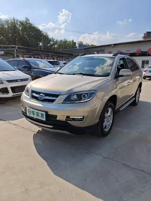 BYD S6 2014