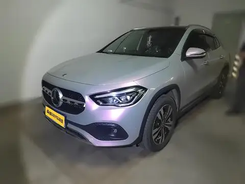 Mercedes-Benz GLA 2020