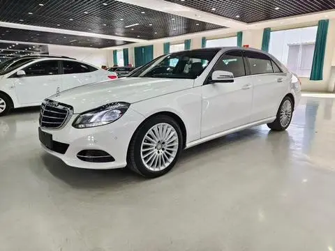 Mercedes-Benz E-Class 2015