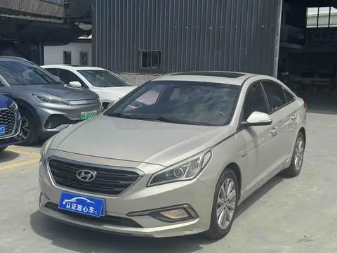 Hyundai 索纳塔九 2015
