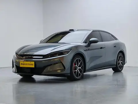 BYD Han L DM 2025