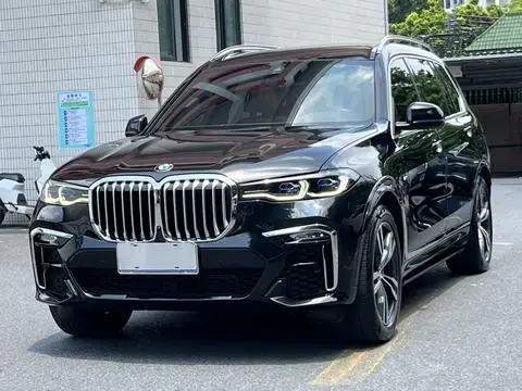 BMW X7 2022
