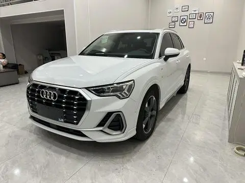 Audi Q3 2021