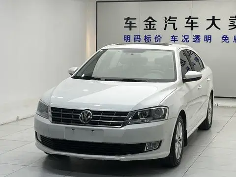 Volkswagen Lavida 2015 — фото 1
