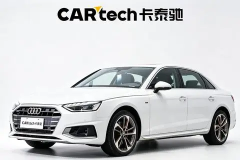 Audi A4L 2022 — фото 1