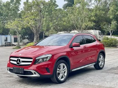 Mercedes-Benz GLA 2016 — фото 1