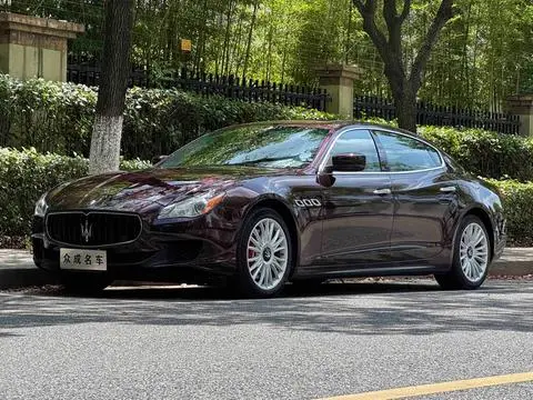 Maserati Quattroporte 2015