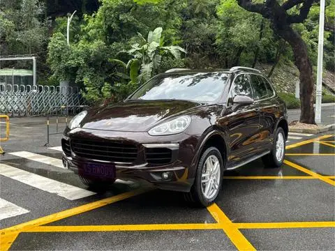 Porsche Cayenne 2016