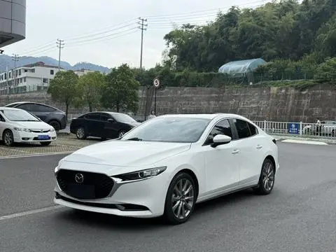Mazda 3 昂克赛拉 2022