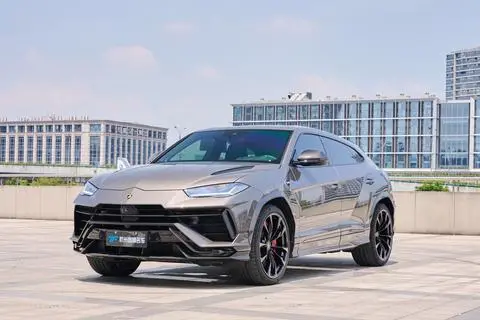 Lamborghini Urus 2023
