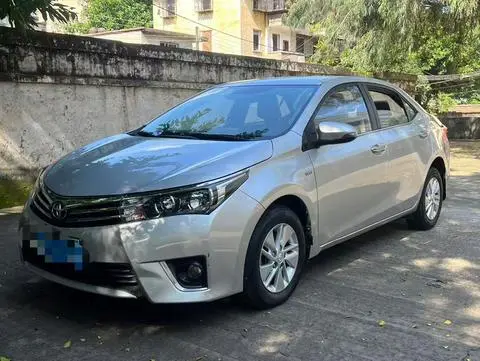 Toyota Corolla 2014 — фото 1