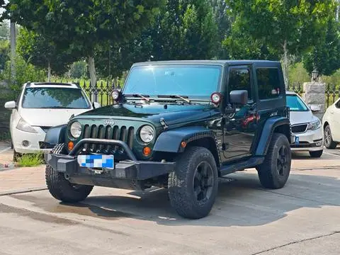 Jeep 牧马人 2010 — фото 1