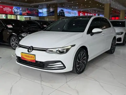 Volkswagen Golf 2023