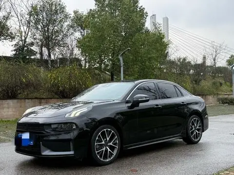 Lynk & Co 03 2020