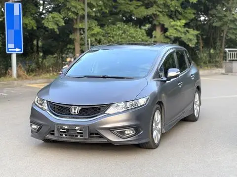 Honda Jade 2016 — фото 1