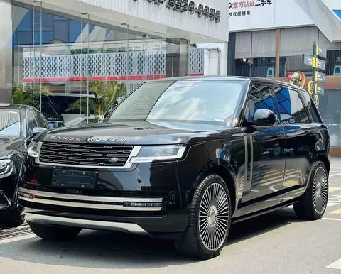 Land Rover 揽胜 2025 — фото 1