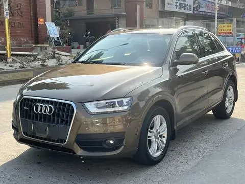 Audi Q3 2013 — фото 1