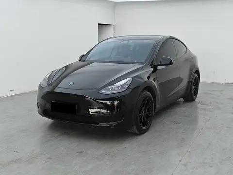 Tesla Model Y 2022 — фото 1