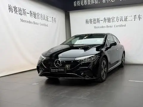 Mercedes-Benz EQE 2025