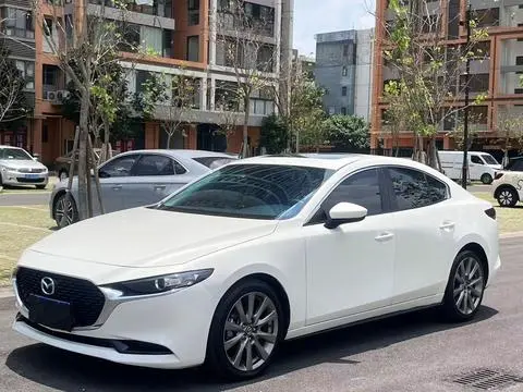 Mazda 3 昂克赛拉 2021