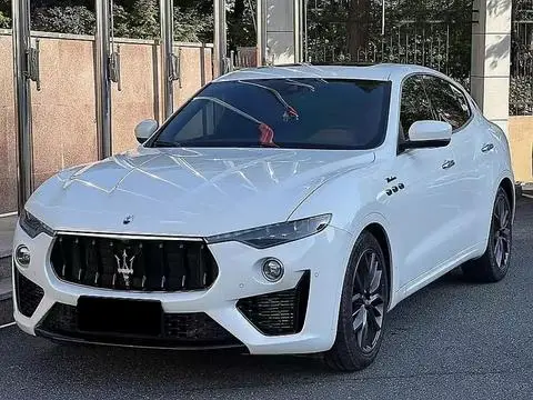 Maserati Levante 2021