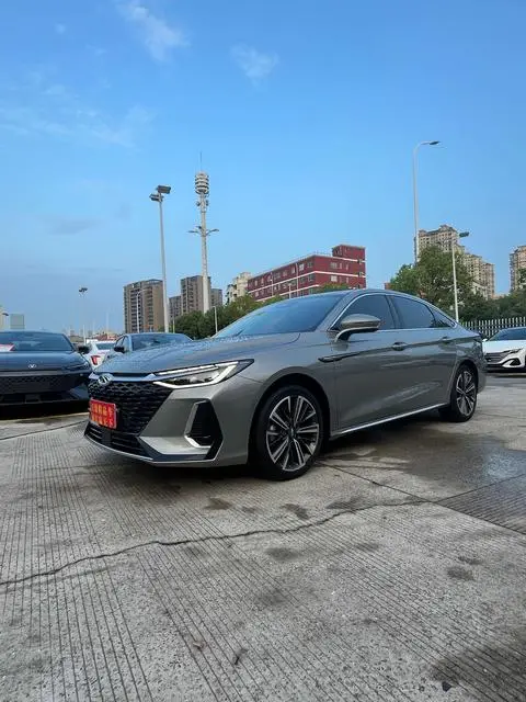 Chery Arrizo 8 2024