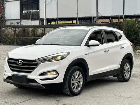 Hyundai 途胜 2015