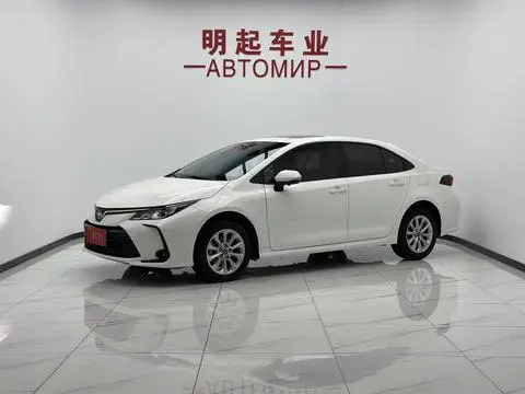 Toyota Corolla 2021 — фото 1