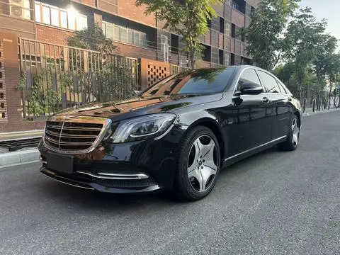 Mercedes-Benz S-Class 2020