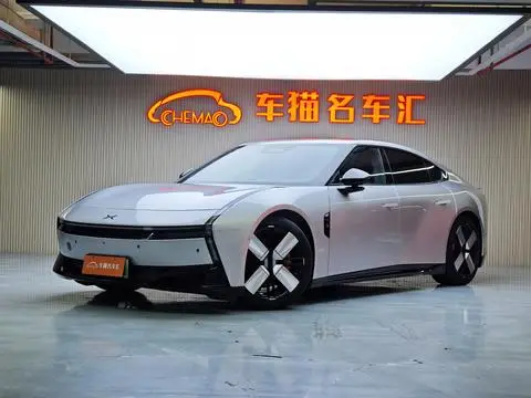 XPeng 小鹏P7 2025