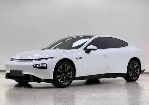 XPeng 小鹏P7 2022
