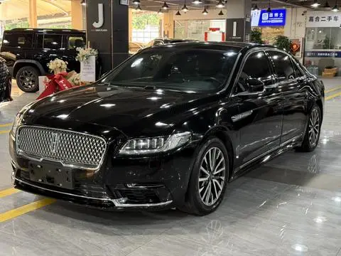 Lincoln Continental 2017 — фото 1