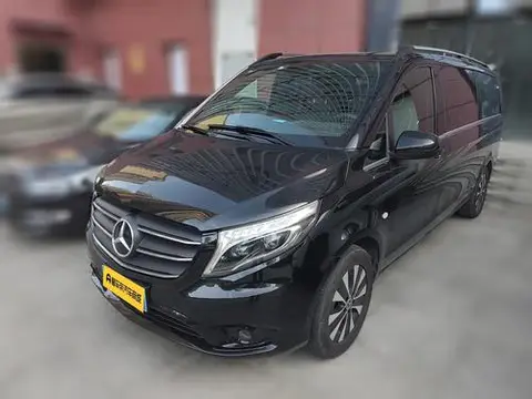 Mercedes-Benz 威霆 2020