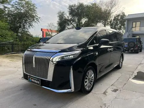 Wey 高山 PHEV 2025