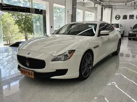 Maserati Quattroporte 2015