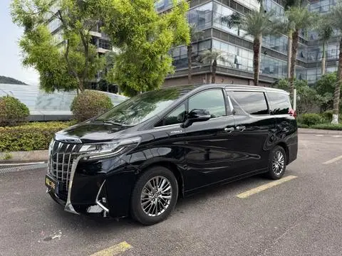 Toyota Alphard 2021